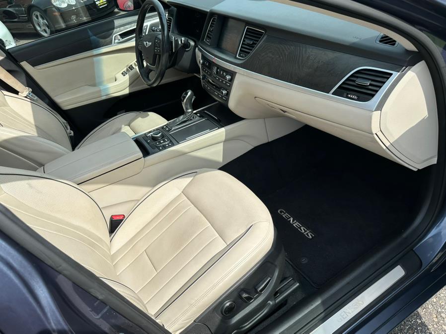 2015 Hyundai Genesis 4dr Sdn V6 3.8L AWD, available for sale in South Windsor, Connecticut | Mike And Tony Auto Sales, Inc. South Windsor, Connecticut 2015 Hyundai Genesis 4dr Sdn V6 3.8L AWD, available for sale in South Windsor, Connecticut | Mike And Tony Auto Sales, Inc. South Windsor, Connecticut