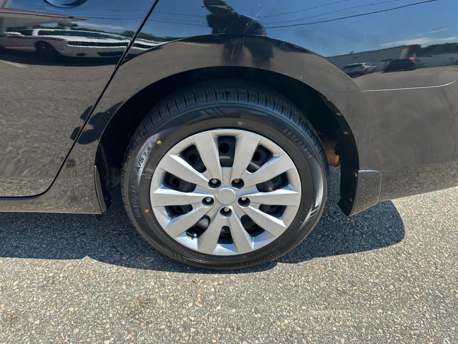 2013 Nissan Sentra 4dr Sdn I4 CVT SR, available for sale in South Windsor, Connecticut | Mike And Tony Auto Sales, Inc. South Windsor, Connecticut 2013 Nissan Sentra 4dr Sdn I4 CVT SR, available for sale in South Windsor, Connecticut | Mike And Tony Auto Sales, Inc. South Windsor, Connecticut