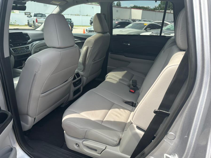 2021 Honda Pilot Special Edition AWD, available for sale in South Windsor, Connecticut | Mike And Tony Auto Sales, Inc. South Windsor, Connecticut 2021 Honda Pilot Special Edition AWD, available for sale in South Windsor, Connecticut | Mike And Tony Auto Sales, Inc. South Windsor, Connecticut