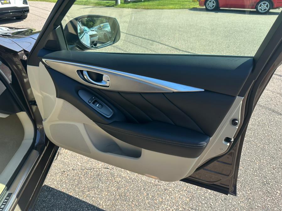 2014 Infiniti Q50 4dr Sdn Premium AWD, available for sale in South Windsor, Connecticut | Mike And Tony Auto Sales, Inc. South Windsor, Connecticut 2014 Infiniti Q50 4dr Sdn Premium AWD, available for sale in South Windsor, Connecticut | Mike And Tony Auto Sales, Inc. South Windsor, Connecticut