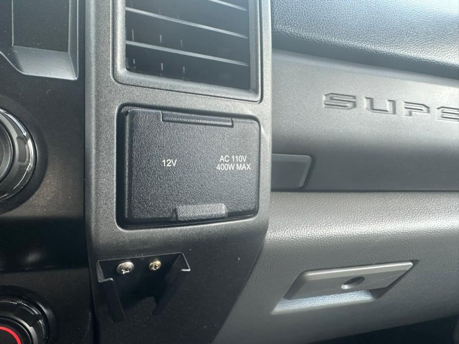 2019 Ford Super Duty F-350 SRW XL 4WD Crew Cab 8'' Box, available for sale in South Windsor, Connecticut | Mike And Tony Auto Sales, Inc. South Windsor, Connecticut 2019 Ford Super Duty F-350 SRW XL 4WD Crew Cab 8'' Box, available for sale in South Windsor, Connecticut | Mike And Tony Auto Sales, Inc. South Windsor, Connecticut