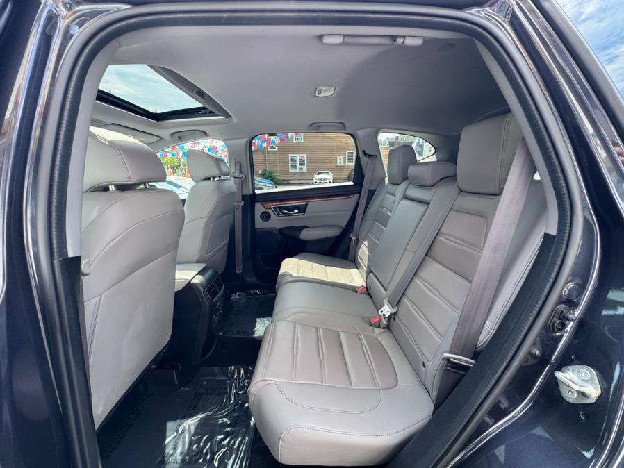2019 Honda CR-V EX-L AWD, available for sale in Newark , New Jersey | Champion Used Auto Sales 2. Newark , New Jersey 2019 Honda CR-V EX-L AWD, available for sale in Newark , New Jersey | Champion Used Auto Sales 2. Newark , New Jersey