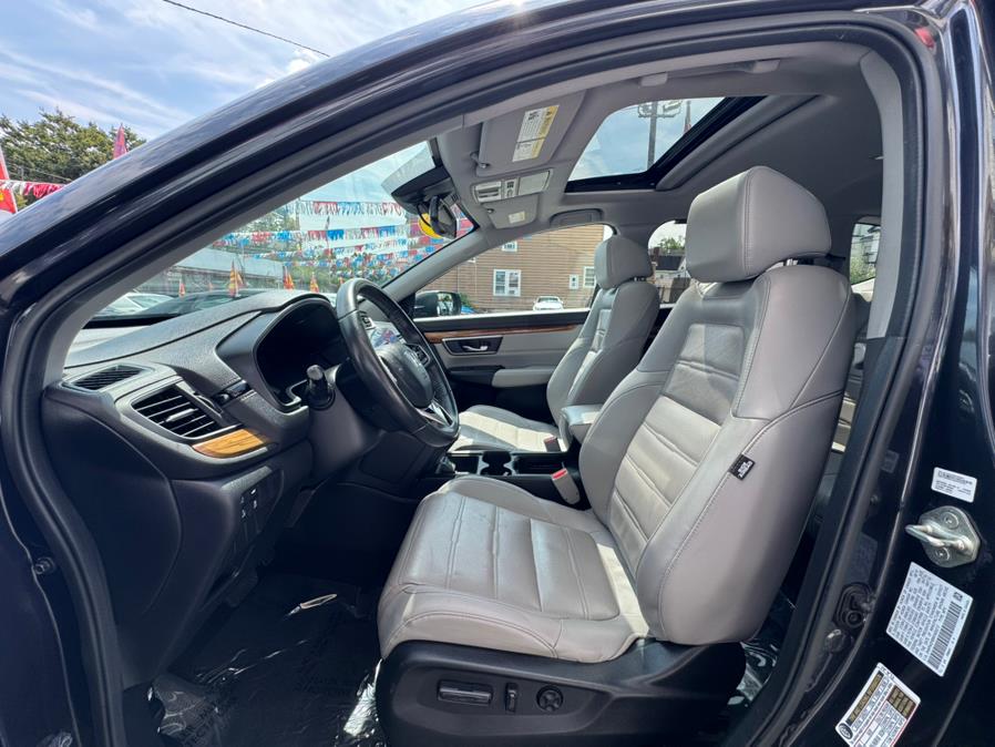 2019 Honda CR-V EX-L AWD, available for sale in Newark , New Jersey | Champion Used Auto Sales 2. Newark , New Jersey 2019 Honda CR-V EX-L AWD, available for sale in Newark , New Jersey | Champion Used Auto Sales 2. Newark , New Jersey