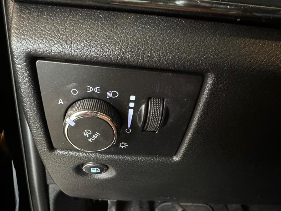 2019 Jeep Grand Cherokee Limited 4x4, available for sale in West Hartford, Connecticut | AutoMax. West Hartford, Connecticut 2019 Jeep Grand Cherokee Limited 4x4, available for sale in West Hartford, Connecticut | AutoMax. West Hartford, Connecticut