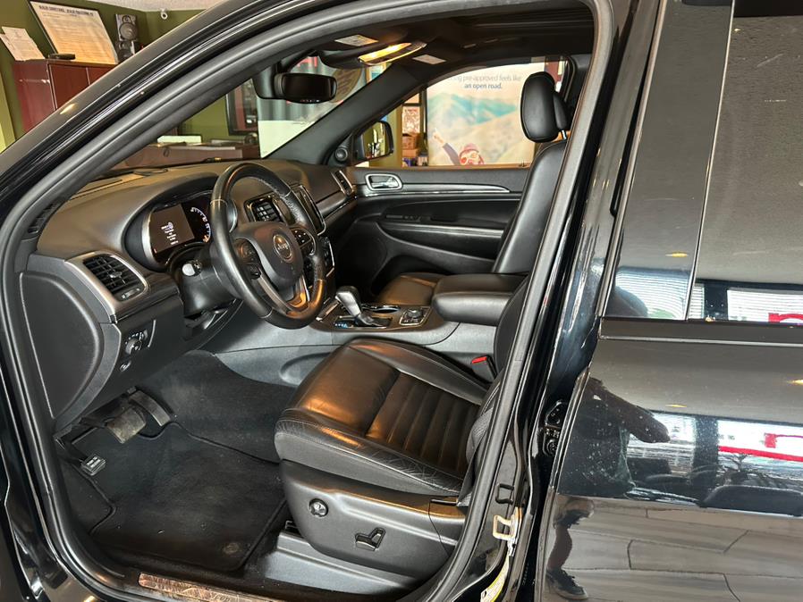 2019 Jeep Grand Cherokee Limited 4x4, available for sale in West Hartford, Connecticut | AutoMax. West Hartford, Connecticut 2019 Jeep Grand Cherokee Limited 4x4, available for sale in West Hartford, Connecticut | AutoMax. West Hartford, Connecticut
