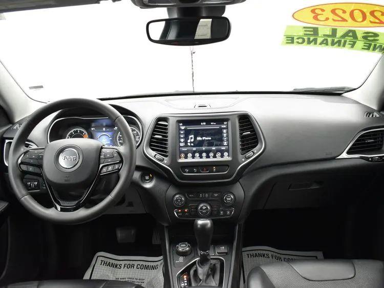 2023 Jeep Cherokee Altitude Lux Sport Utility 4D, available for sale in Irvington, New Jersey | NJ Used Cars Center. Irvington, New Jersey 2023 Jeep Cherokee Altitude Lux Sport Utility 4D, available for sale in Irvington, New Jersey | NJ Used Cars Center. Irvington, New Jersey