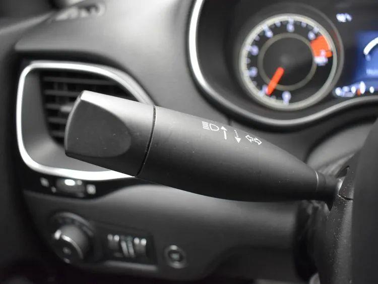 2023 Jeep Cherokee Altitude Lux Sport Utility 4D, available for sale in Irvington, New Jersey | NJ Used Cars Center. Irvington, New Jersey 2023 Jeep Cherokee Altitude Lux Sport Utility 4D, available for sale in Irvington, New Jersey | NJ Used Cars Center. Irvington, New Jersey