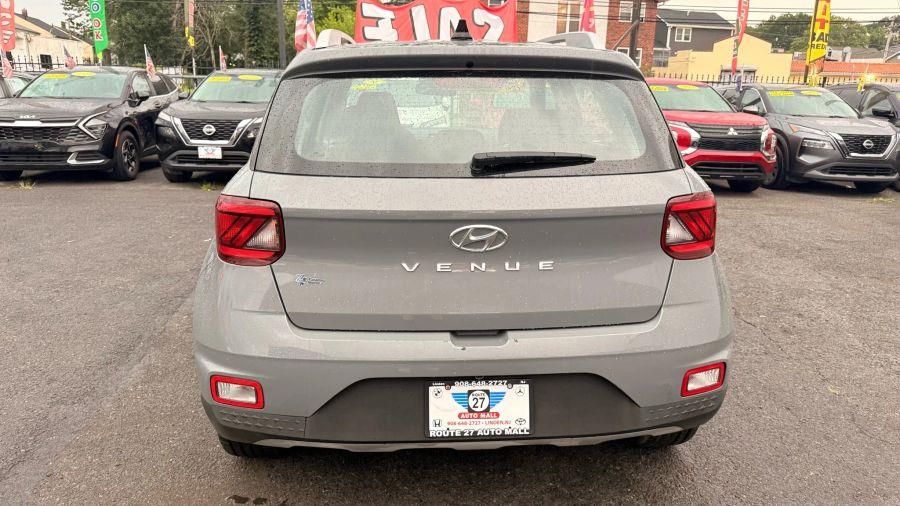 2022 Hyundai Venue SEL Sport Utility 4D, available for sale in Linden, New Jersey | Route 27 Auto Mall. Linden, New Jersey 2022 Hyundai Venue SEL Sport Utility 4D, available for sale in Linden, New Jersey | Route 27 Auto Mall. Linden, New Jersey