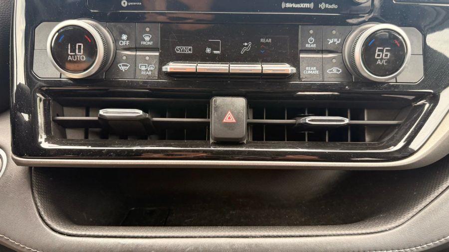 2021 Toyota Highlander LE Sport Utility 4D, available for sale in Linden, New Jersey | Route 27 Auto Mall. Linden, New Jersey 2021 Toyota Highlander LE Sport Utility 4D, available for sale in Linden, New Jersey | Route 27 Auto Mall. Linden, New Jersey
