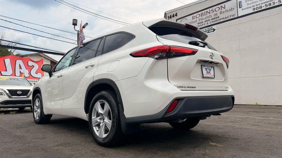 2021 Toyota Highlander LE Sport Utility 4D, available for sale in Linden, New Jersey | Route 27 Auto Mall. Linden, New Jersey 2021 Toyota Highlander LE Sport Utility 4D, available for sale in Linden, New Jersey | Route 27 Auto Mall. Linden, New Jersey