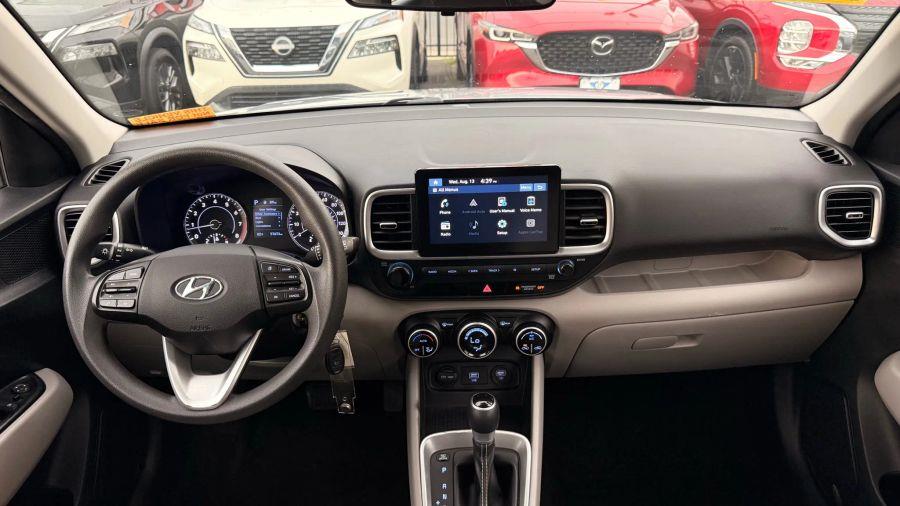 2020 Hyundai Venue SEL Sport Utility 4D, available for sale in Linden, New Jersey | Route 27 Auto Mall. Linden, New Jersey 2020 Hyundai Venue SEL Sport Utility 4D, available for sale in Linden, New Jersey | Route 27 Auto Mall. Linden, New Jersey