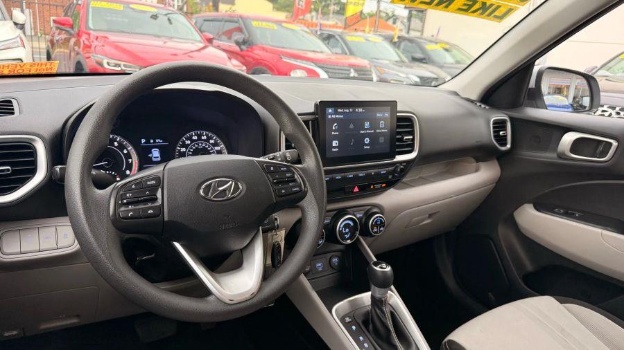 2020 Hyundai Venue SEL Sport Utility 4D, available for sale in Linden, New Jersey | Route 27 Auto Mall. Linden, New Jersey 2020 Hyundai Venue SEL Sport Utility 4D, available for sale in Linden, New Jersey | Route 27 Auto Mall. Linden, New Jersey