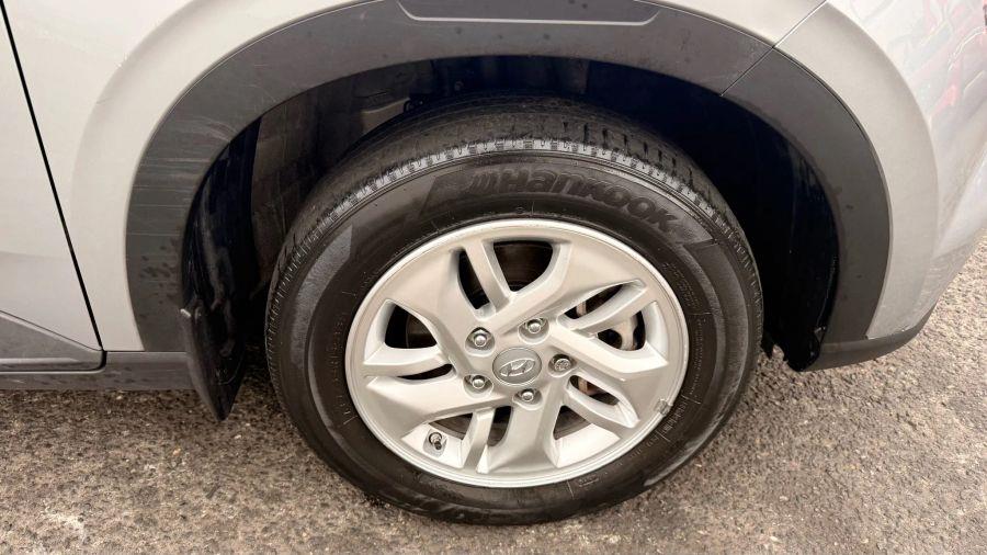 2020 Hyundai Venue SEL Sport Utility 4D, available for sale in Linden, New Jersey | Route 27 Auto Mall. Linden, New Jersey 2020 Hyundai Venue SEL Sport Utility 4D, available for sale in Linden, New Jersey | Route 27 Auto Mall. Linden, New Jersey