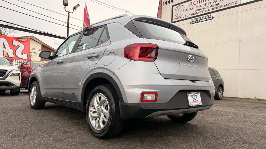 2020 Hyundai Venue SEL Sport Utility 4D, available for sale in Linden, New Jersey | Route 27 Auto Mall. Linden, New Jersey 2020 Hyundai Venue SEL Sport Utility 4D, available for sale in Linden, New Jersey | Route 27 Auto Mall. Linden, New Jersey