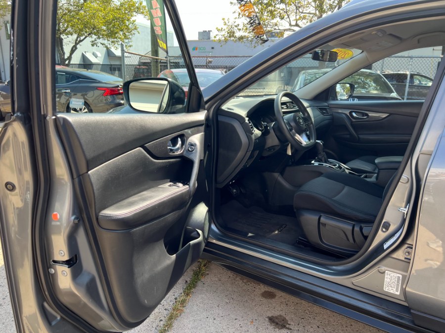 2017 Nissan Rogue AWD S, available for sale in New Haven, Connecticut | Unique Auto Sales LLC. New Haven, Connecticut 2017 Nissan Rogue AWD S, available for sale in New Haven, Connecticut | Unique Auto Sales LLC. New Haven, Connecticut