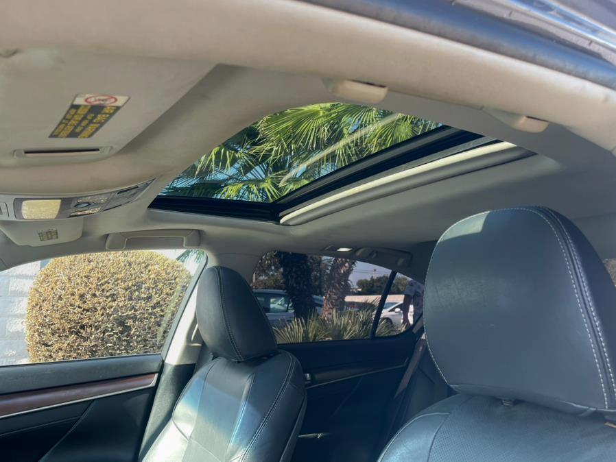 2015 Lexus GS 350 4dr Sdn RWD, available for sale in Hawaiian Gardens, California | Luxe Motors. Hawaiian Gardens, California 2015 Lexus GS 350 4dr Sdn RWD, available for sale in Hawaiian Gardens, California | Luxe Motors. Hawaiian Gardens, California