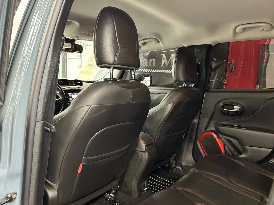 2017 Jeep Renegade Trailhawk Sport Utility 4D, available for sale in Garfield, New Jersey | Urban Motors Collection. Garfield, New Jersey 2017 Jeep Renegade Trailhawk Sport Utility 4D, available for sale in Garfield, New Jersey | Urban Motors Collection. Garfield, New Jersey