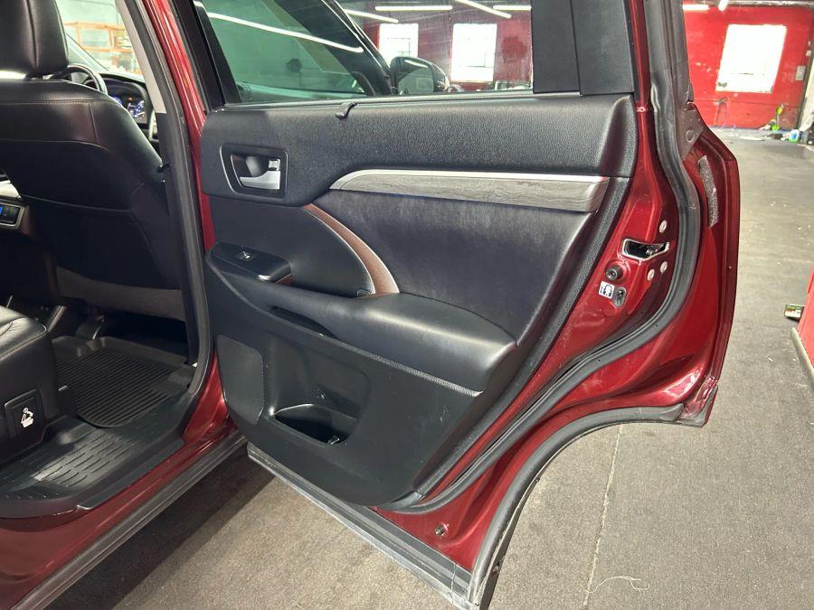 2017 Toyota Highlander Limited Sport Utility 4D, available for sale in Garfield, New Jersey | Urban Motors Collection. Garfield, New Jersey 2017 Toyota Highlander Limited Sport Utility 4D, available for sale in Garfield, New Jersey | Urban Motors Collection. Garfield, New Jersey