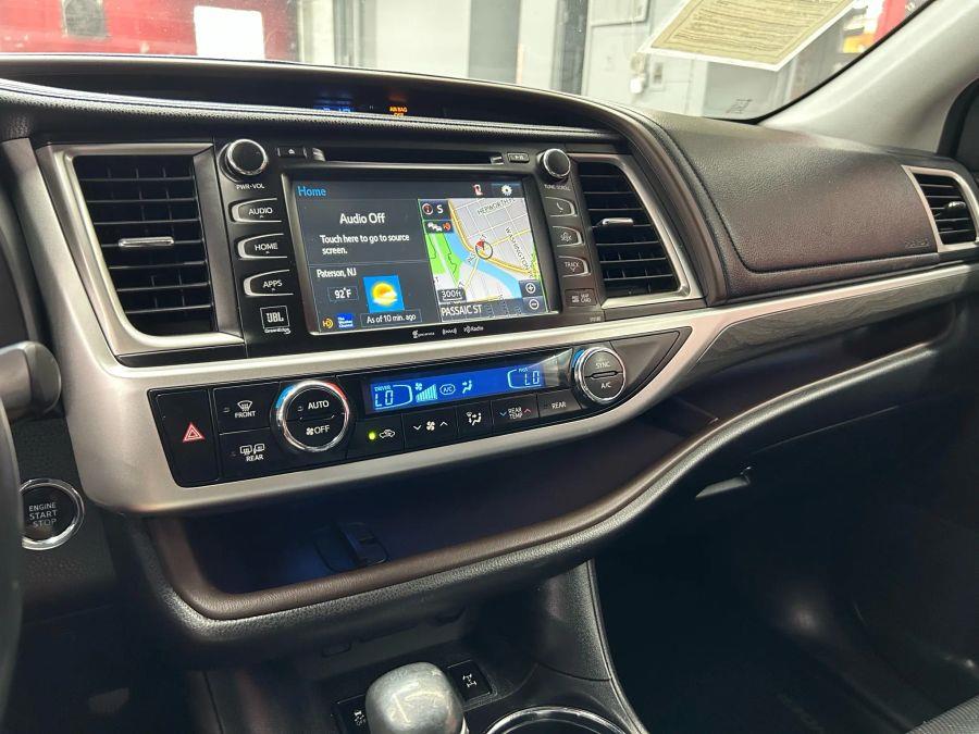 2017 Toyota Highlander Limited Sport Utility 4D, available for sale in Garfield, New Jersey | Urban Motors Collection. Garfield, New Jersey 2017 Toyota Highlander Limited Sport Utility 4D, available for sale in Garfield, New Jersey | Urban Motors Collection. Garfield, New Jersey
