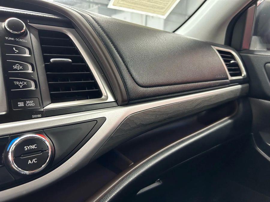 2017 Toyota Highlander Limited Sport Utility 4D, available for sale in Garfield, New Jersey | Urban Motors Collection. Garfield, New Jersey 2017 Toyota Highlander Limited Sport Utility 4D, available for sale in Garfield, New Jersey | Urban Motors Collection. Garfield, New Jersey