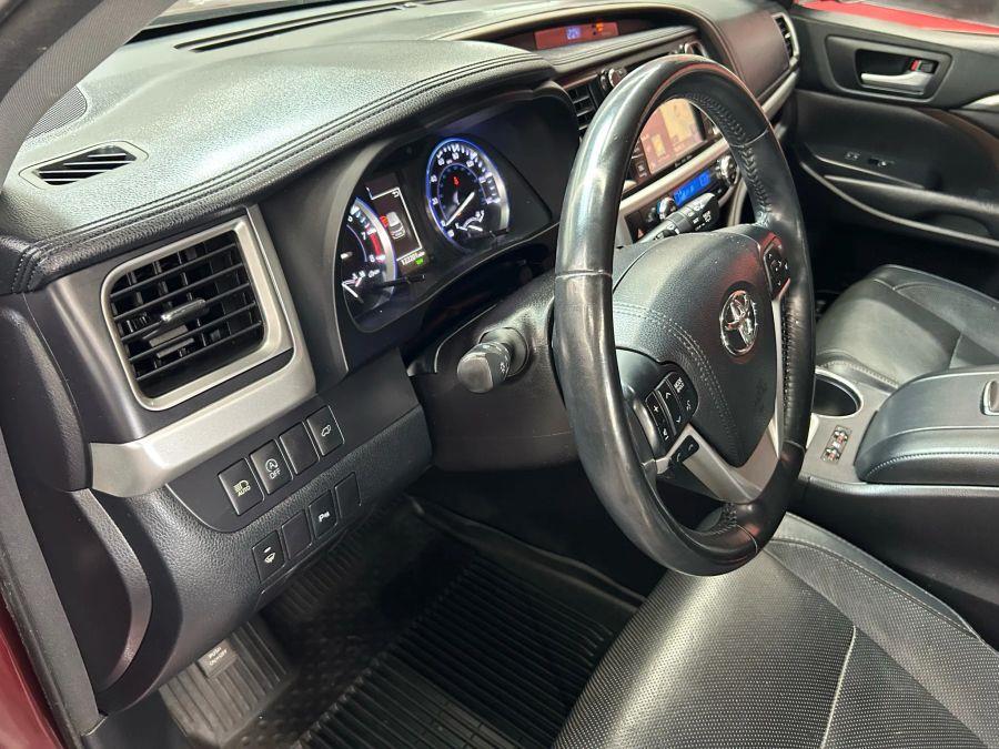 2017 Toyota Highlander Limited Sport Utility 4D, available for sale in Garfield, New Jersey | Urban Motors Collection. Garfield, New Jersey 2017 Toyota Highlander Limited Sport Utility 4D, available for sale in Garfield, New Jersey | Urban Motors Collection. Garfield, New Jersey