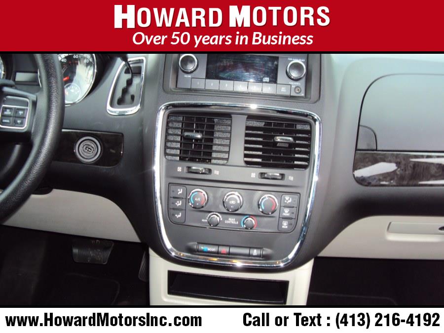 2016 Dodge Grand Caravan 4dr Wgn SE, available for sale in Springfield, Massachusetts | Howard Motors. Springfield, Massachusetts 2016 Dodge Grand Caravan 4dr Wgn SE, available for sale in Springfield, Massachusetts | Howard Motors. Springfield, Massachusetts