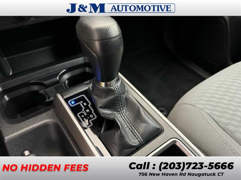 2020 Toyota Tacoma SR5, available for sale in Naugatuck, Connecticut | J&M Automotive Sls&Svc LLC. Naugatuck, Connecticut 2020 Toyota Tacoma SR5, available for sale in Naugatuck, Connecticut | J&M Automotive Sls&Svc LLC. Naugatuck, Connecticut