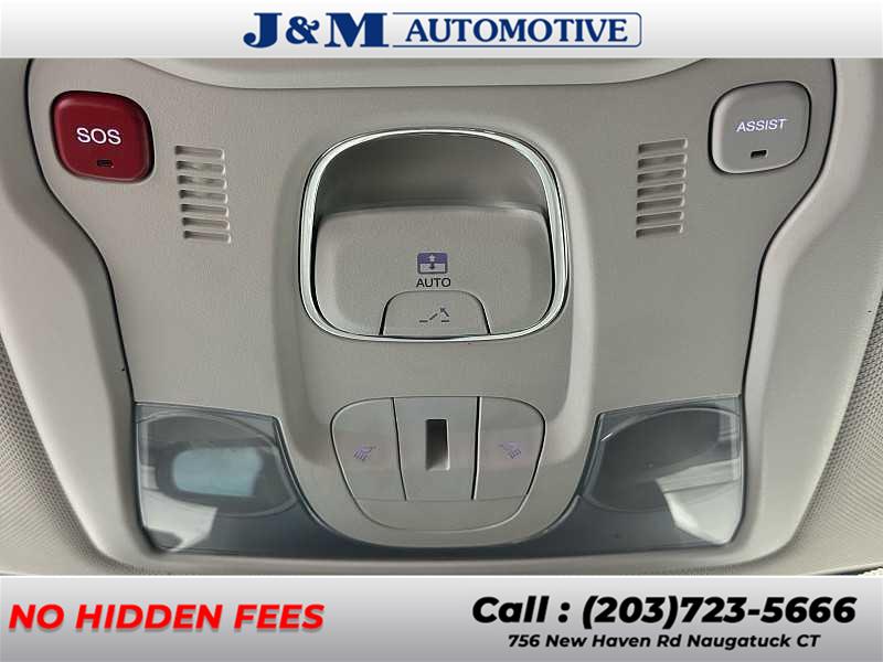 2019 Jeep Renegade Limited, available for sale in Naugatuck, Connecticut | J&M Automotive Sls&Svc LLC. Naugatuck, Connecticut 2019 Jeep Renegade Limited, available for sale in Naugatuck, Connecticut | J&M Automotive Sls&Svc LLC. Naugatuck, Connecticut