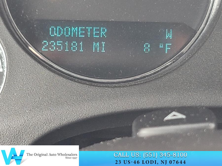 2014 Chevrolet Silverado 2500HD 4WD Crew Cab 167.7" LTZ, available for sale in Lodi, New Jersey | AW Auto & Truck Wholesalers, Inc. Lodi, New Jersey 2014 Chevrolet Silverado 2500HD 4WD Crew Cab 167.7" LTZ, available for sale in Lodi, New Jersey | AW Auto & Truck Wholesalers, Inc. Lodi, New Jersey