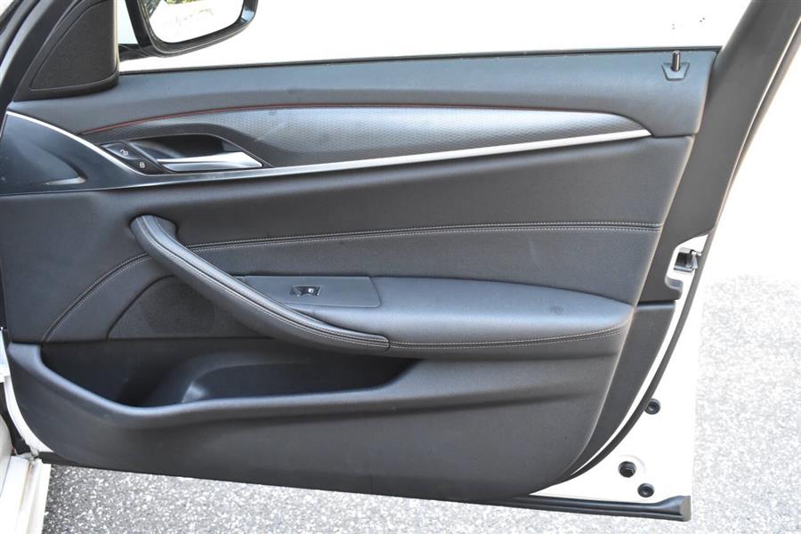 2022 BMW 5 Series 530i xDrive AWD 4dr Sedan, available for sale in Great Neck, New York | Camy Cars. Great Neck, New York 2022 BMW 5 Series 530i xDrive AWD 4dr Sedan, available for sale in Great Neck, New York | Camy Cars. Great Neck, New York