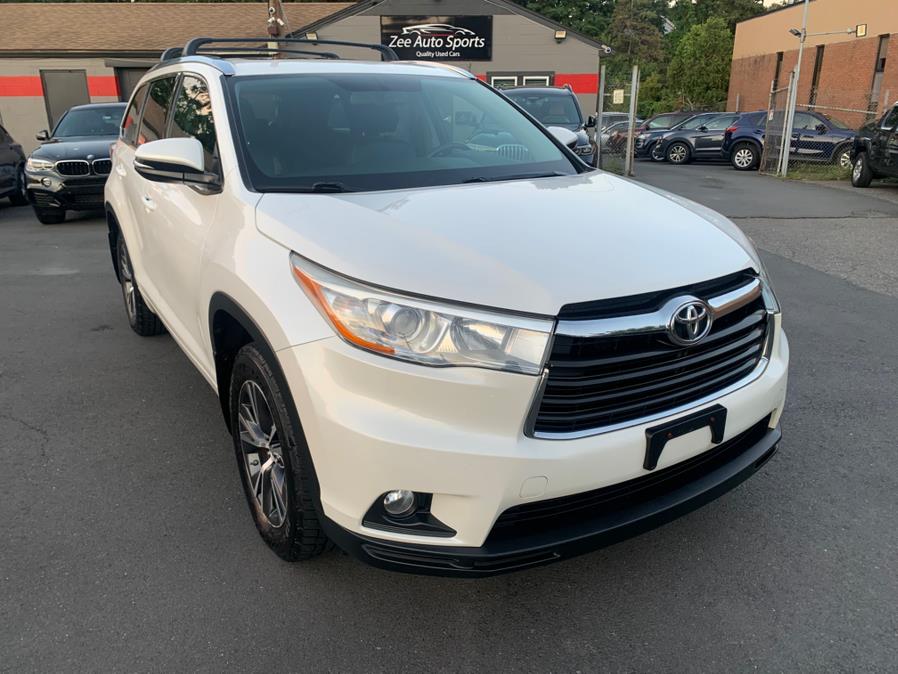 2016 Toyota Highlander AWD 4dr V6 XLE (Natl), available for sale in Manchester, Connecticut | Zee Auto Sports. Manchester, Connecticut 2016 Toyota Highlander AWD 4dr V6 XLE (Natl), available for sale in Manchester, Connecticut | Zee Auto Sports. Manchester, Connecticut