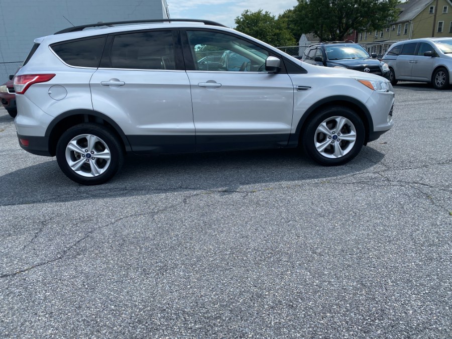 2014 Ford Escape FWD 4dr SE, available for sale in Bethlehem, Pennsylvania | Best Auto Deals LLC. Bethlehem, Pennsylvania 2014 Ford Escape FWD 4dr SE, available for sale in Bethlehem, Pennsylvania | Best Auto Deals LLC. Bethlehem, Pennsylvania