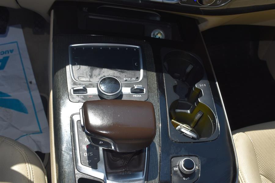 2019 Audi Q7 PRESTIGE, available for sale in Patchogue, New York | 112 Auto Plaza. Patchogue, New York 2019 Audi Q7 PRESTIGE, available for sale in Patchogue, New York | 112 Auto Plaza. Patchogue, New York