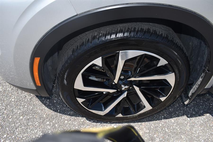 2023 Mitsubishi Outlander SE, available for sale in Patchogue, New York | 112 Auto Plaza. Patchogue, New York 2023 Mitsubishi Outlander SE, available for sale in Patchogue, New York | 112 Auto Plaza. Patchogue, New York