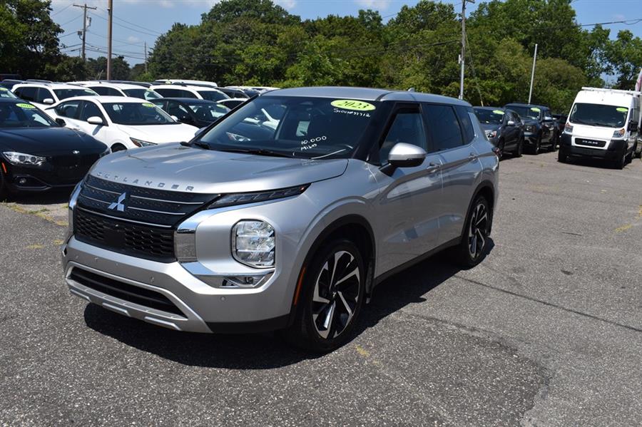 2023 Mitsubishi Outlander SE, available for sale in Patchogue, New York | 112 Auto Plaza. Patchogue, New York 2023 Mitsubishi Outlander SE, available for sale in Patchogue, New York | 112 Auto Plaza. Patchogue, New York