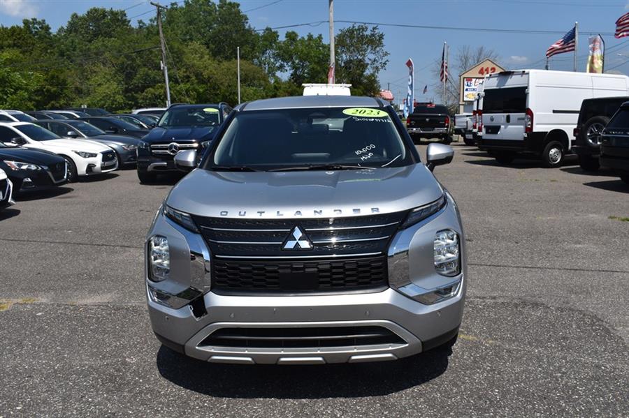 2023 Mitsubishi Outlander SE, available for sale in Patchogue, New York | 112 Auto Plaza. Patchogue, New York 2023 Mitsubishi Outlander SE, available for sale in Patchogue, New York | 112 Auto Plaza. Patchogue, New York