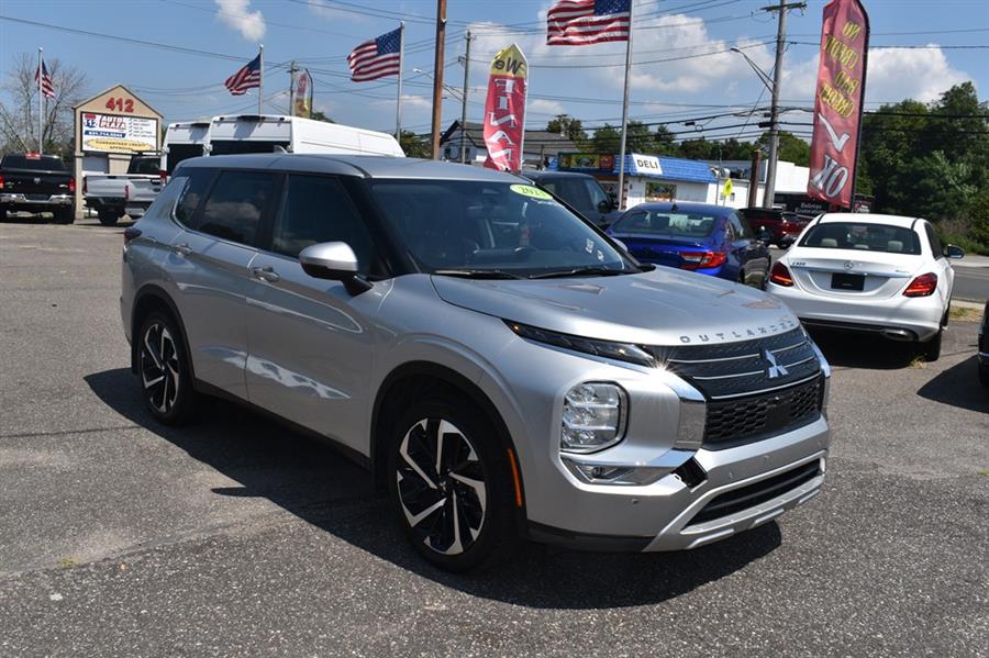 2023 Mitsubishi Outlander SE, available for sale in Patchogue, New York | 112 Auto Plaza. Patchogue, New York 2023 Mitsubishi Outlander SE, available for sale in Patchogue, New York | 112 Auto Plaza. Patchogue, New York