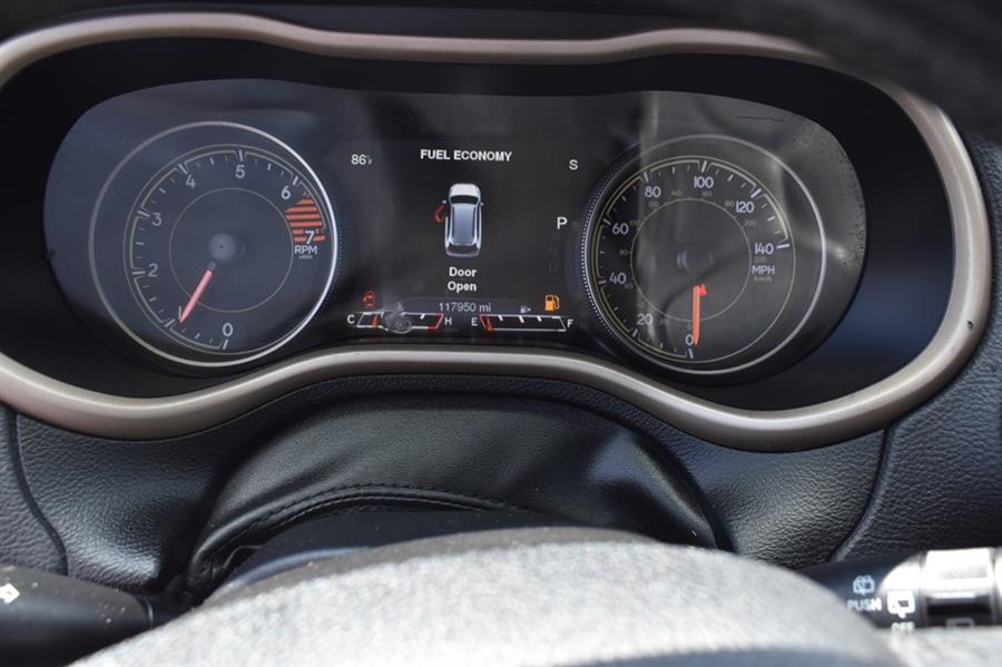 2017 Jeep Cherokee LIMITED, available for sale in Patchogue, New York | 112 Auto Plaza. Patchogue, New York 2017 Jeep Cherokee LIMITED, available for sale in Patchogue, New York | 112 Auto Plaza. Patchogue, New York