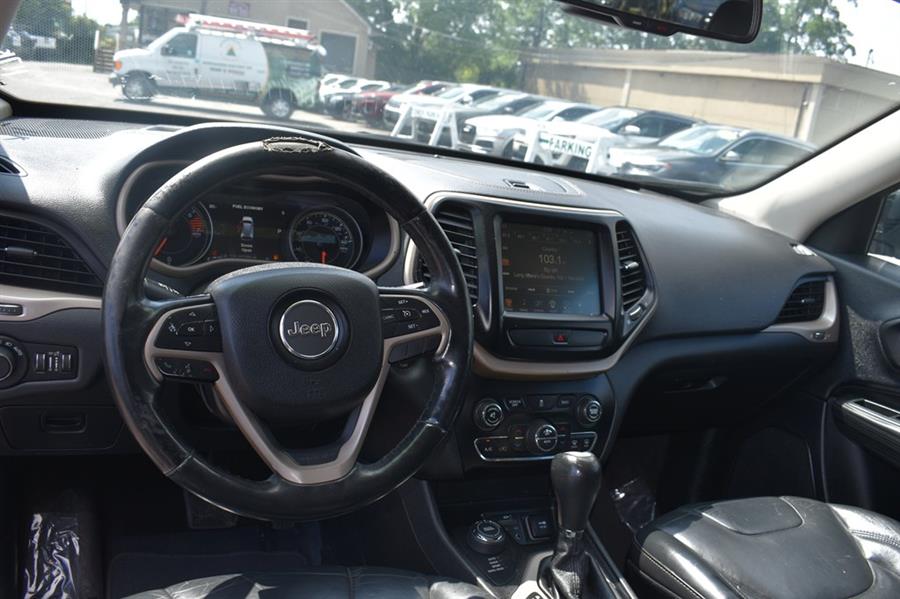 2017 Jeep Cherokee LIMITED, available for sale in Patchogue, New York | 112 Auto Plaza. Patchogue, New York 2017 Jeep Cherokee LIMITED, available for sale in Patchogue, New York | 112 Auto Plaza. Patchogue, New York
