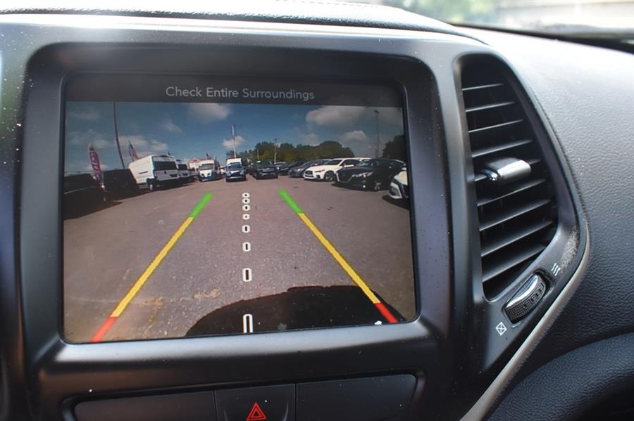 2017 Jeep Cherokee LIMITED, available for sale in Patchogue, New York | 112 Auto Plaza. Patchogue, New York 2017 Jeep Cherokee LIMITED, available for sale in Patchogue, New York | 112 Auto Plaza. Patchogue, New York