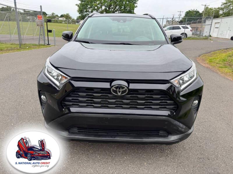 2020 Toyota RAV4 XLE AWD (Natl), available for sale in Meriden, Connecticut | Sandra Auto Broker LLC. Meriden, Connecticut 2020 Toyota RAV4 XLE AWD (Natl), available for sale in Meriden, Connecticut | Sandra Auto Broker LLC. Meriden, Connecticut