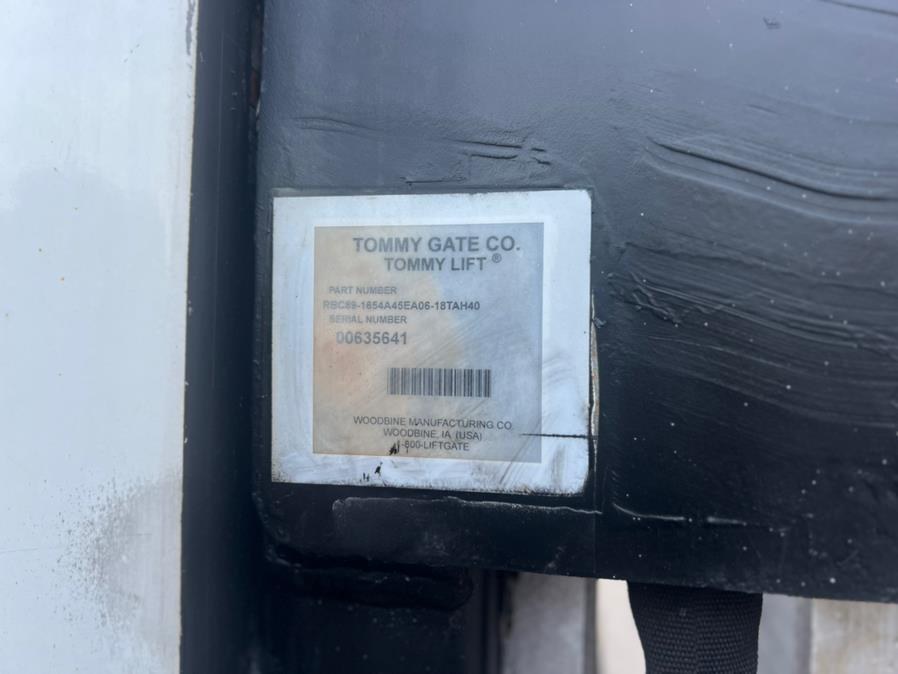 2018 Isuzu NPR-HD 16FT MORGAN BOX/TOMMY LIFTGATE, available for sale in Paterson, New Jersey | Speedway Motors LLC. Paterson, New Jersey 2018 Isuzu NPR-HD 16FT MORGAN BOX/TOMMY LIFTGATE, available for sale in Paterson, New Jersey | Speedway Motors LLC. Paterson, New Jersey
