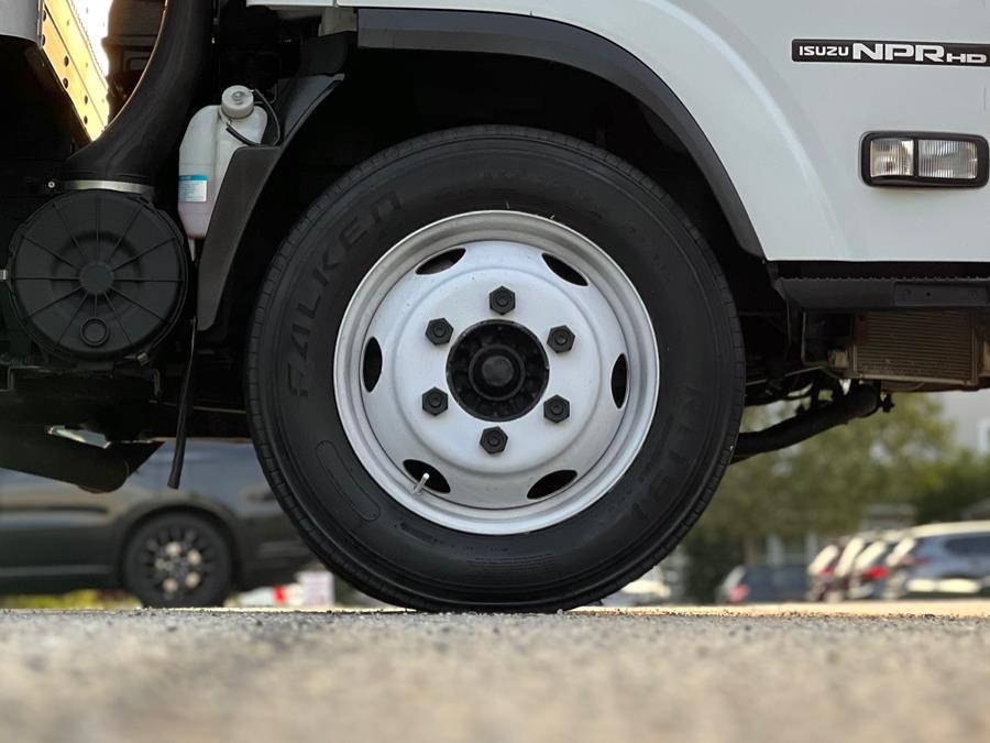 2018 Isuzu NPR-HD 16FT MORGAN BOX/TOMMY LIFTGATE, available for sale in Paterson, New Jersey | Speedway Motors LLC. Paterson, New Jersey 2018 Isuzu NPR-HD 16FT MORGAN BOX/TOMMY LIFTGATE, available for sale in Paterson, New Jersey | Speedway Motors LLC. Paterson, New Jersey