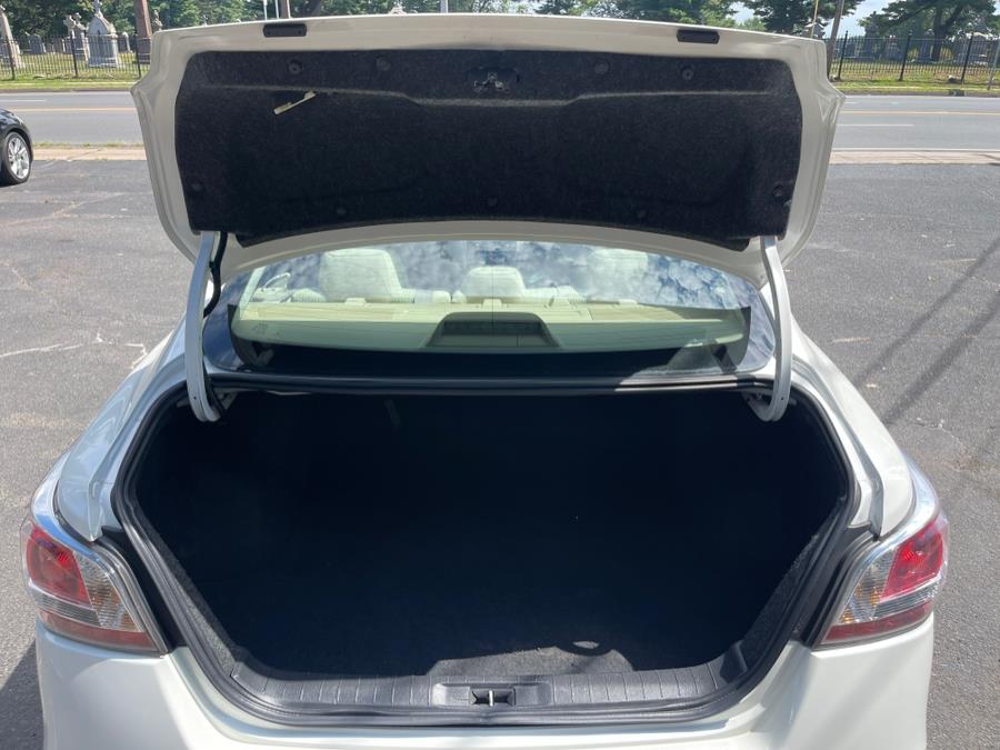 2015 Nissan Altima 4dr Sdn I4 2.5 SV, available for sale in Bloomfield, Connecticut | AXA Car Sales and Repair LLC. Bloomfield, Connecticut 2015 Nissan Altima 4dr Sdn I4 2.5 SV, available for sale in Bloomfield, Connecticut | AXA Car Sales and Repair LLC. Bloomfield, Connecticut
