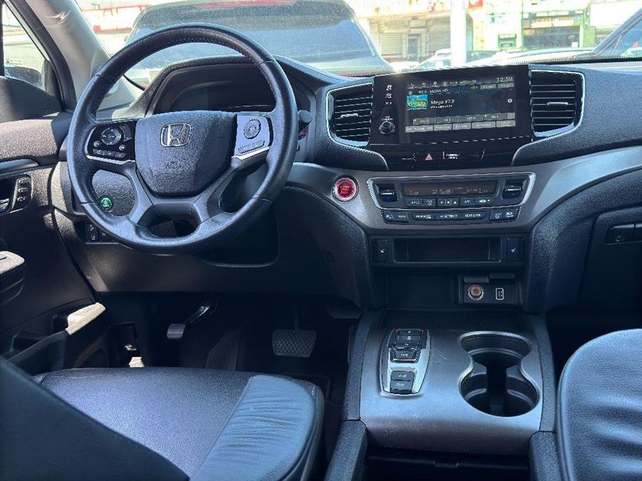2022 Honda Pilot EX-L, available for sale in Woodside, New York | Drive Central. Woodside, New York 2022 Honda Pilot EX-L, available for sale in Woodside, New York | Drive Central. Woodside, New York