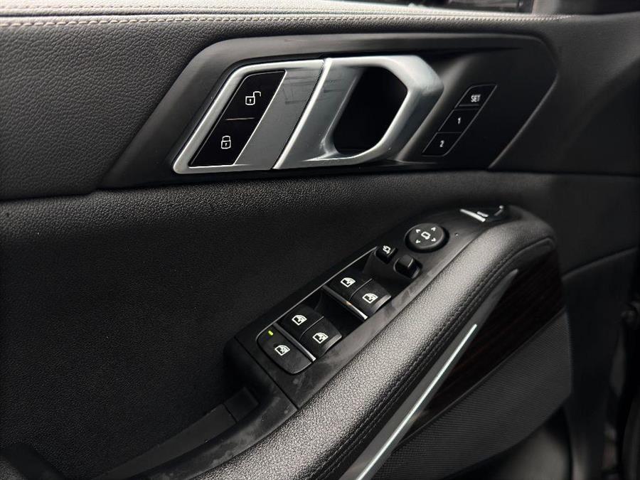 2020 BMW X5 xDrive40i, available for sale in Woodside, New York | Drive Central. Woodside, New York 2020 BMW X5 xDrive40i, available for sale in Woodside, New York | Drive Central. Woodside, New York