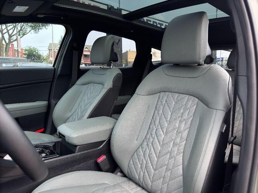 2025 Kia Sportage Plug-in Hybrid X-Line Prestige, available for sale in Woodside, New York | Drive Central. Woodside, New York 2025 Kia Sportage Plug-in Hybrid X-Line Prestige, available for sale in Woodside, New York | Drive Central. Woodside, New York