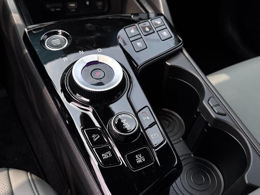 2025 Kia Sportage Plug-in Hybrid X-Line Prestige, available for sale in Woodside, New York | Drive Central. Woodside, New York 2025 Kia Sportage Plug-in Hybrid X-Line Prestige, available for sale in Woodside, New York | Drive Central. Woodside, New York