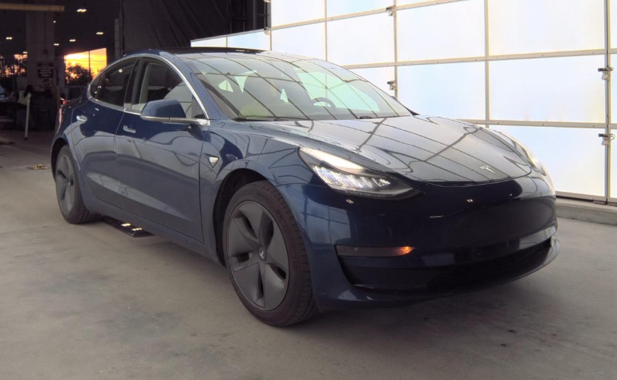 2020 Tesla Model 3 Standard Range Plus RWD, available for sale in Fort Myers, Florida | Carlux Fort Myers. Fort Myers, Florida 2020 Tesla Model 3 Standard Range Plus RWD, available for sale in Fort Myers, Florida | Carlux Fort Myers. Fort Myers, Florida