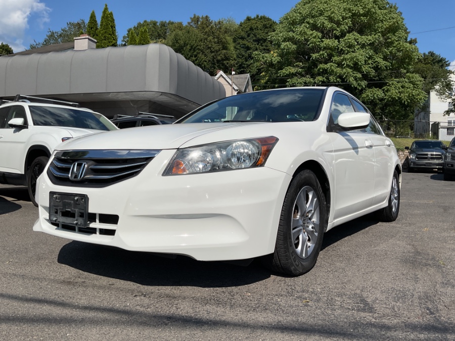 2011 Honda Accord Sdn 4dr I4 Auto SE, available for sale in Waterbury, Connecticut | Jim Juliani Motors. Waterbury, Connecticut 2011 Honda Accord Sdn 4dr I4 Auto SE, available for sale in Waterbury, Connecticut | Jim Juliani Motors. Waterbury, Connecticut